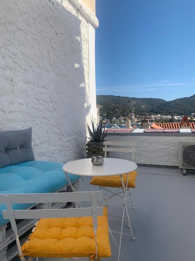 Gigi Rooms Poros Town Exterior foto